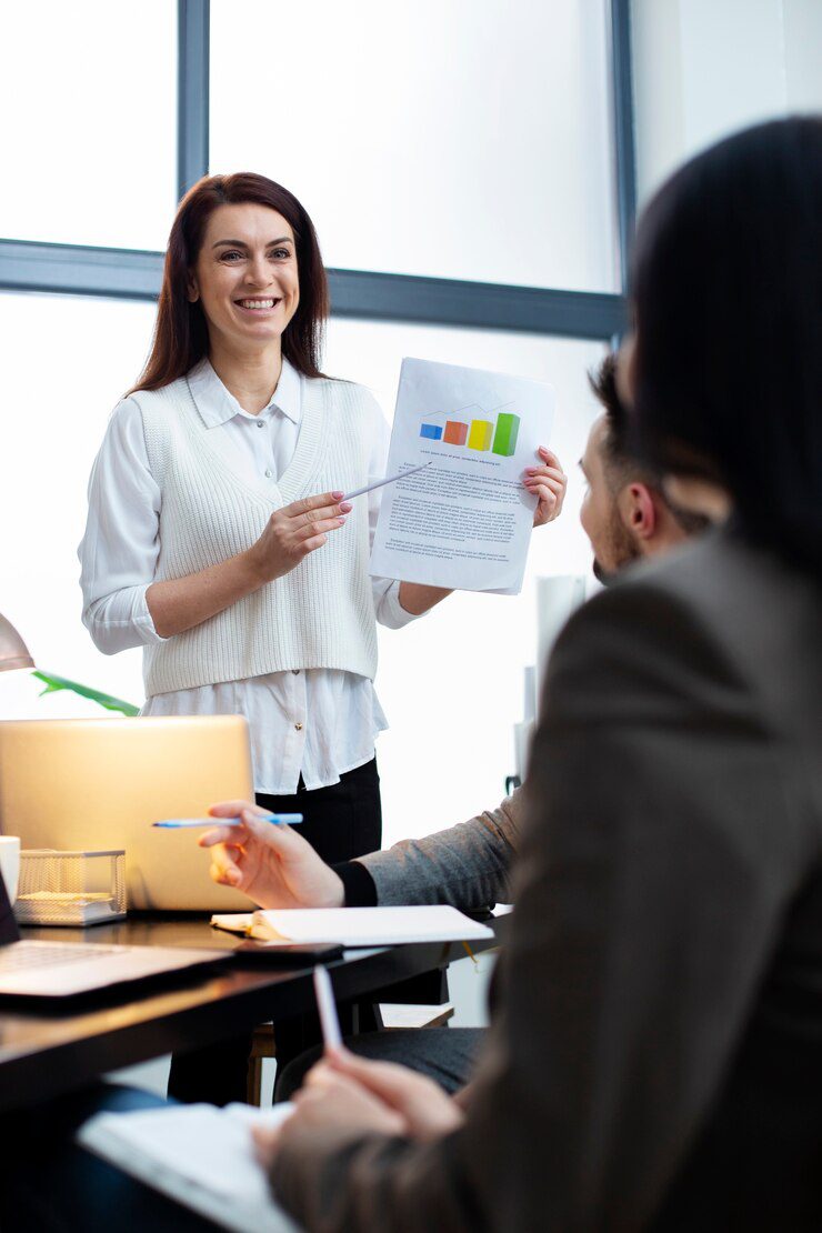close-up-people-business-meeting_23-2149300641